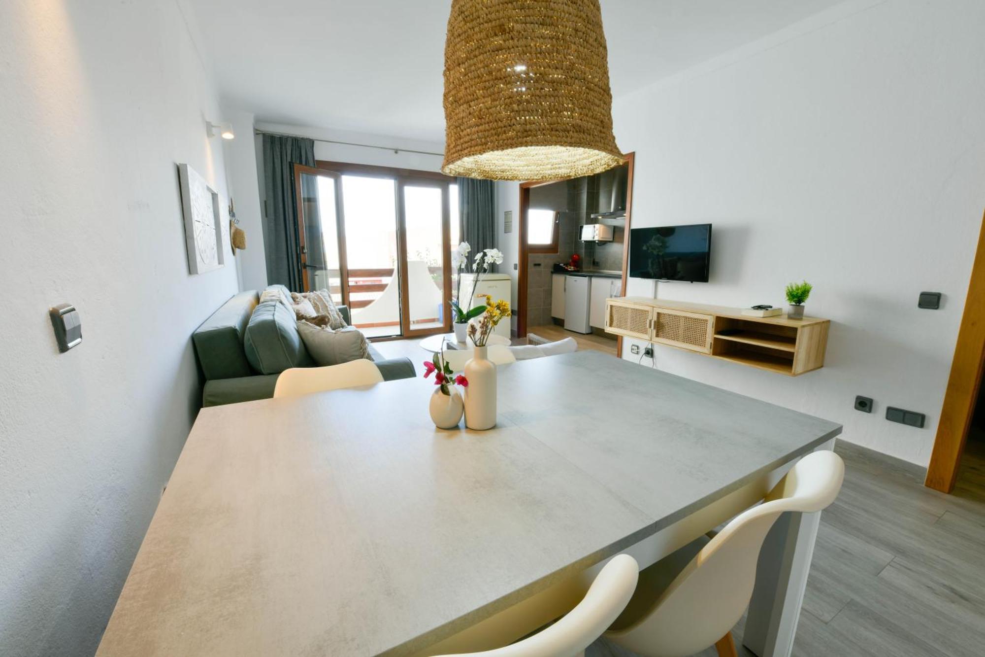 Apartamentos Estanques Colonia de Sant Jordi Exterior foto